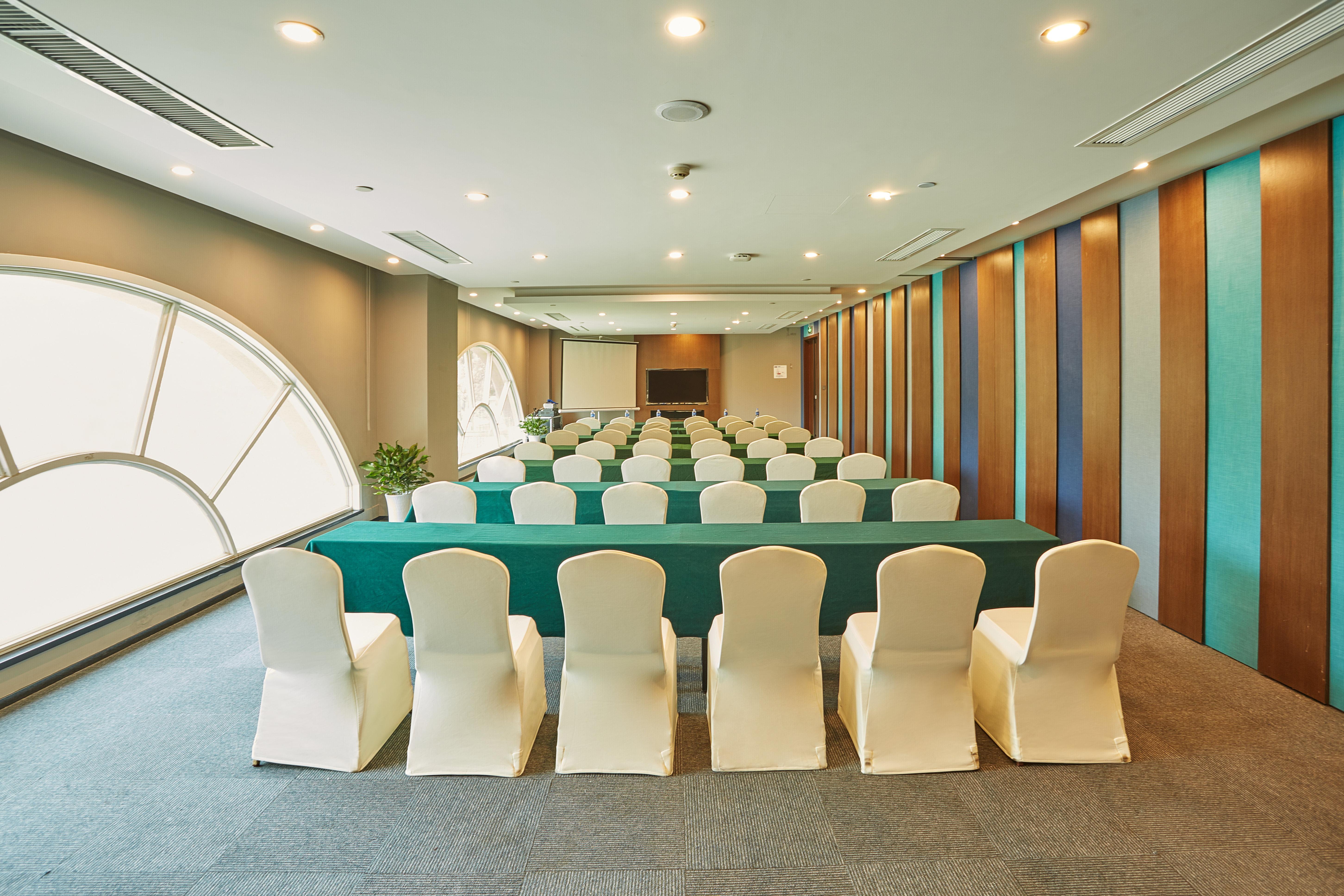 Holiday Inn Express Nanjing Xuanwu Lake By Ihg Exterior foto