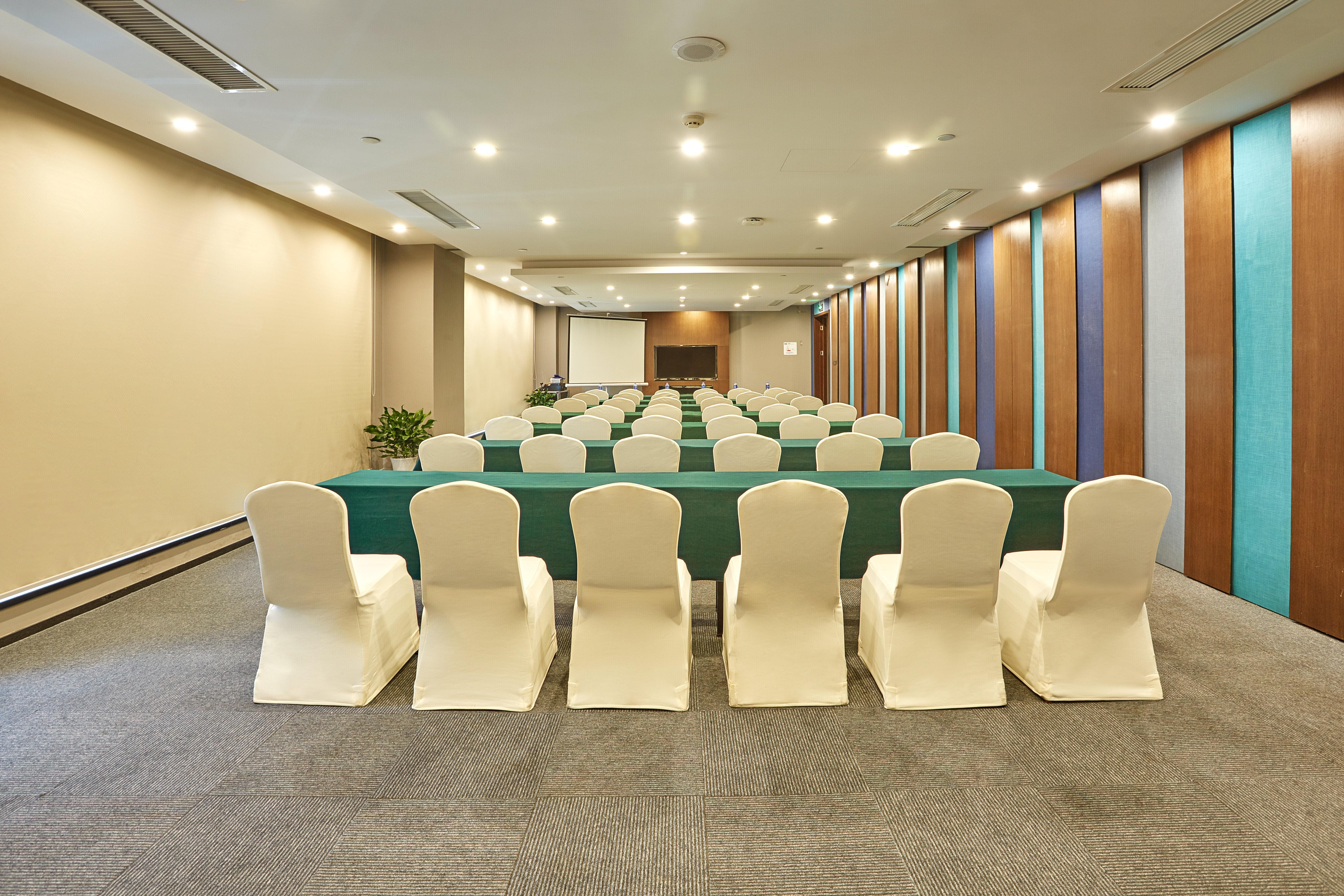 Holiday Inn Express Nanjing Xuanwu Lake By Ihg Exterior foto