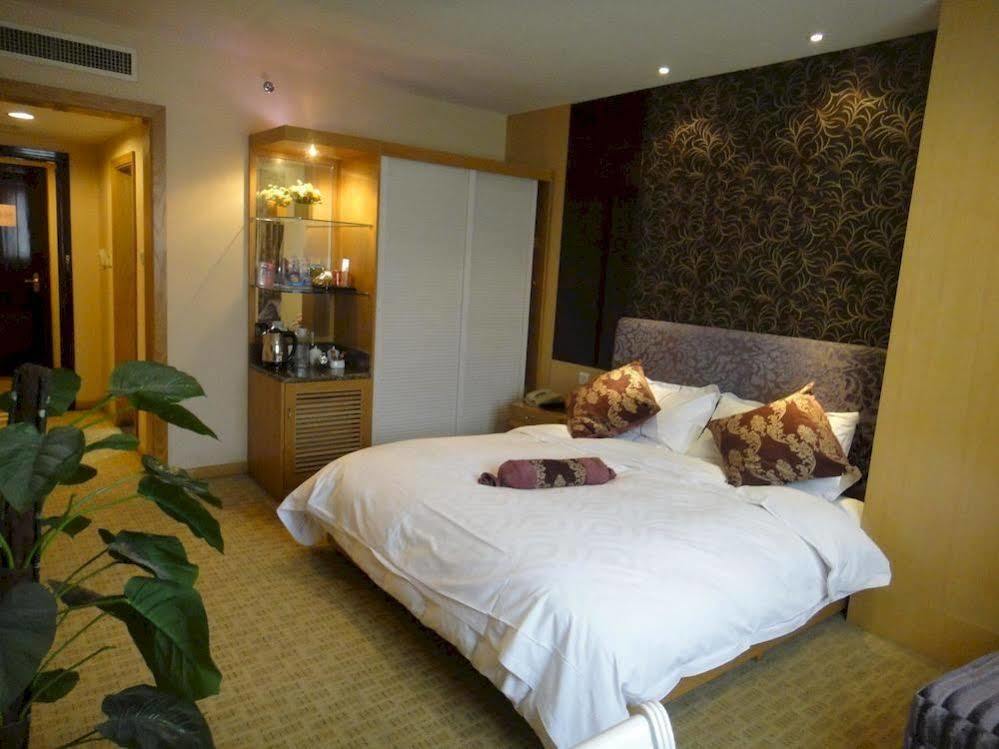Holiday Inn Express Nanjing Xuanwu Lake By Ihg Exterior foto